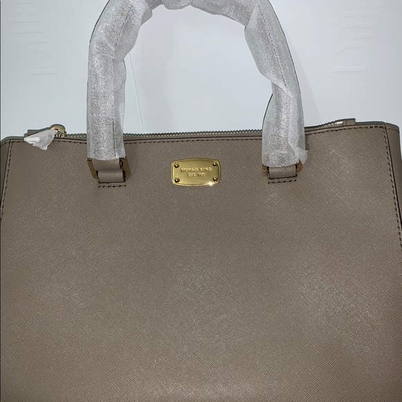 Kellen DK Taupe - Picture 2 of 4